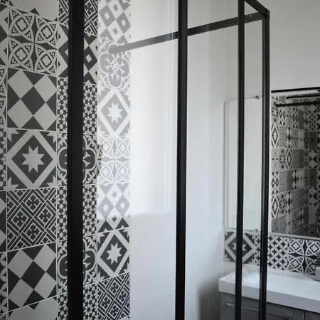 Maison 5 Pieces 8 Personnes Situation Ideale - 5 Pieces 8 Personnes 153159 Biarritz
